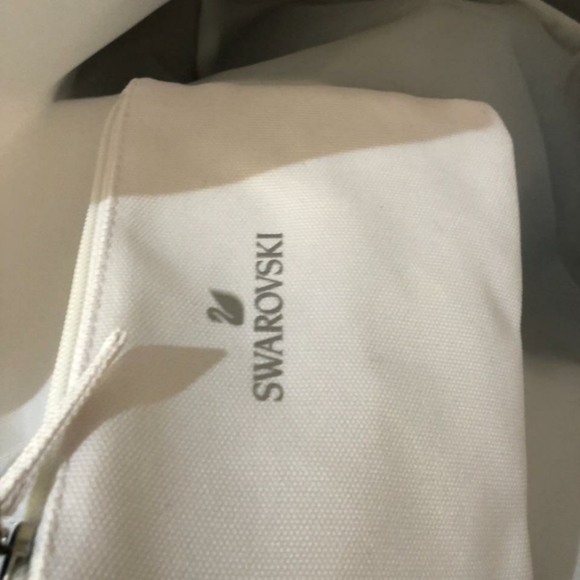 Tote - Picture 4 of 4